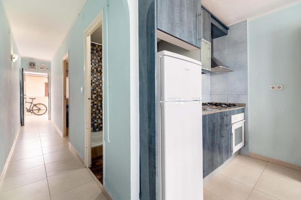 Apartamentos Denis Castelldefels Extérieur photo