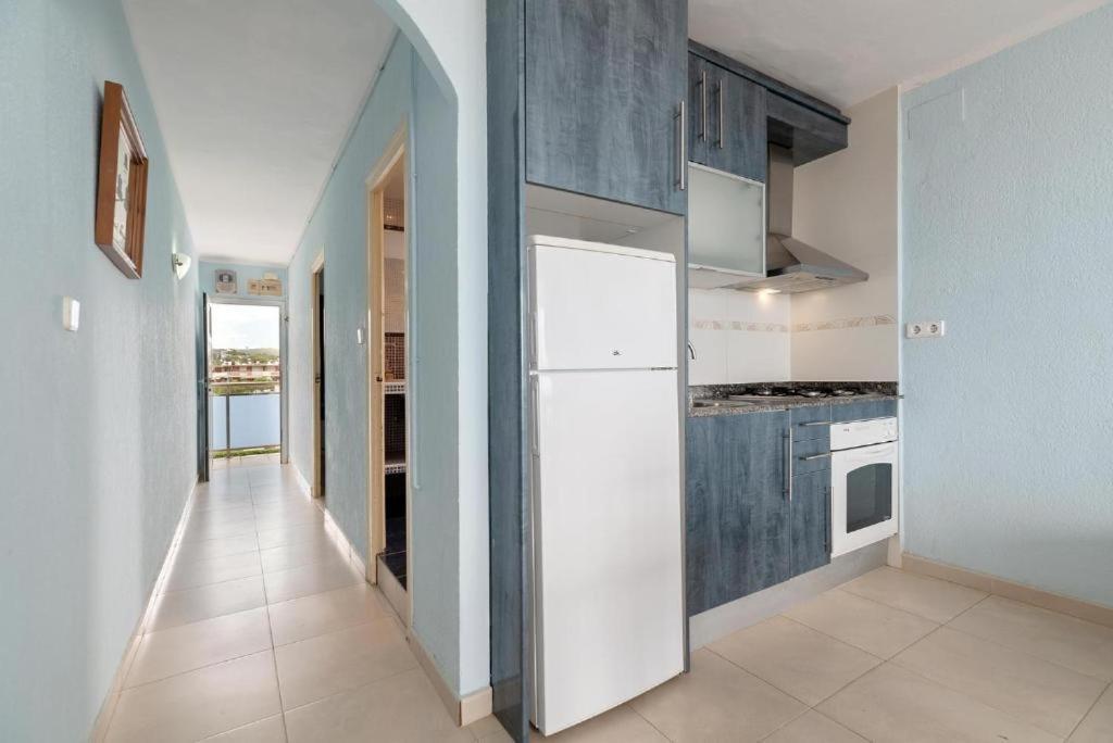 Apartamentos Denis Castelldefels Extérieur photo