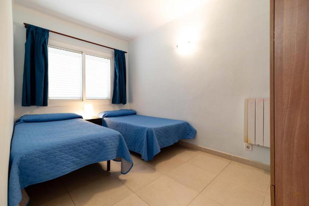 Apartamentos Denis Castelldefels Extérieur photo