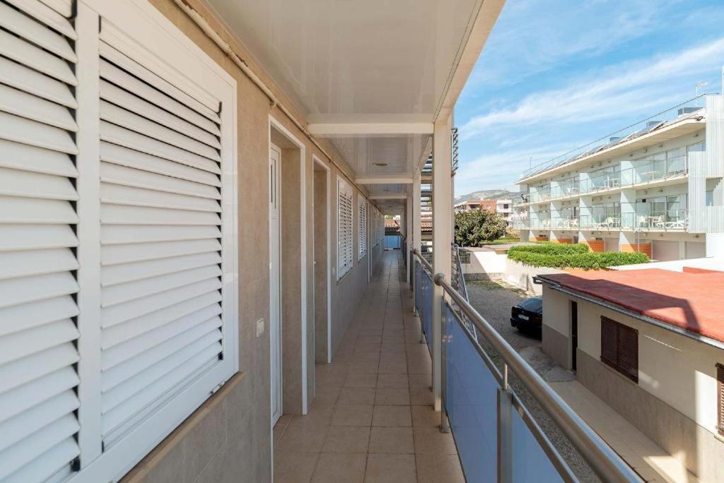 Apartamentos Denis Castelldefels Extérieur photo